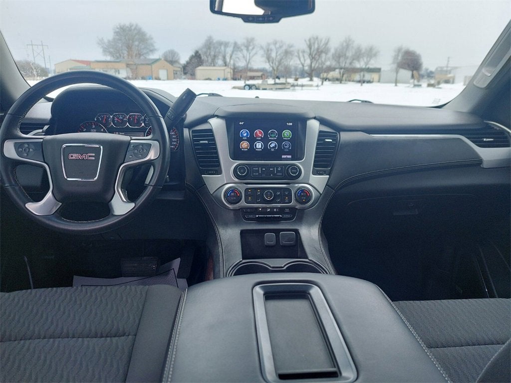 2016 GMC Yukon XL SLE