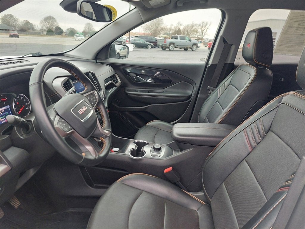 2024 GMC Terrain AT4