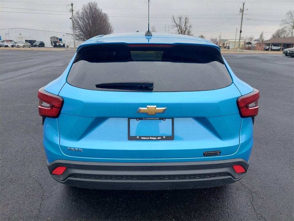 2025 Chevrolet Trax LS