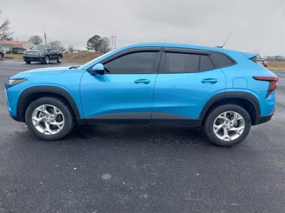 2025 Chevrolet Trax LS