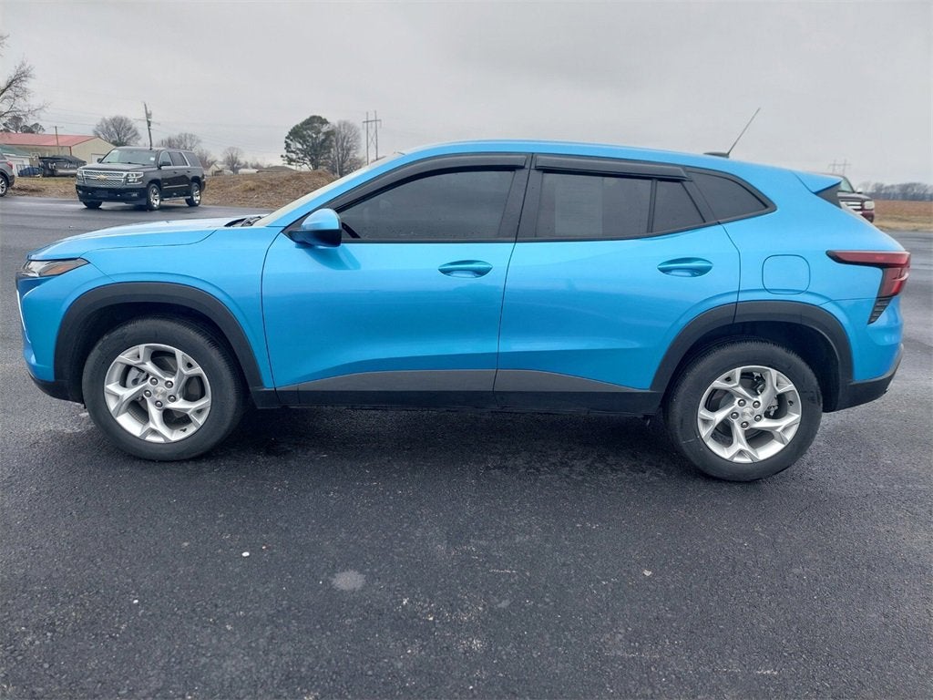 2025 Chevrolet Trax LS