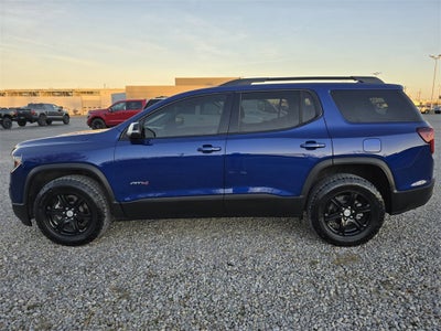 2023 GMC Acadia AT4