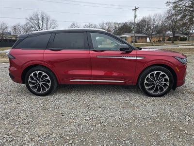 2024 Lincoln Nautilus Reserve