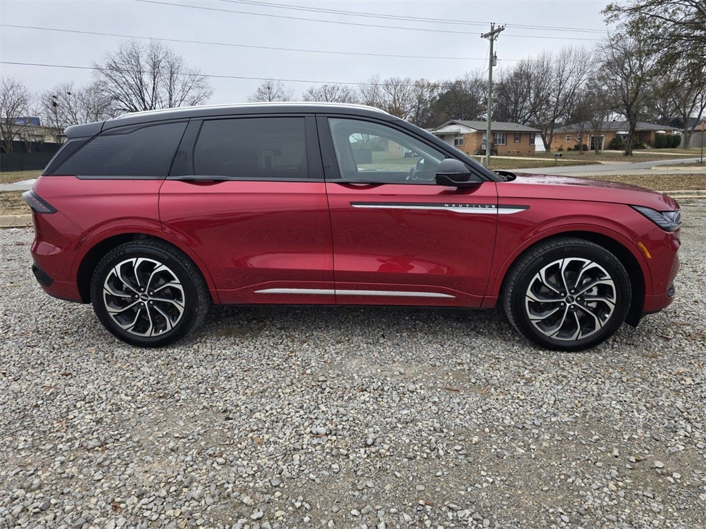 2024 Lincoln Nautilus Reserve