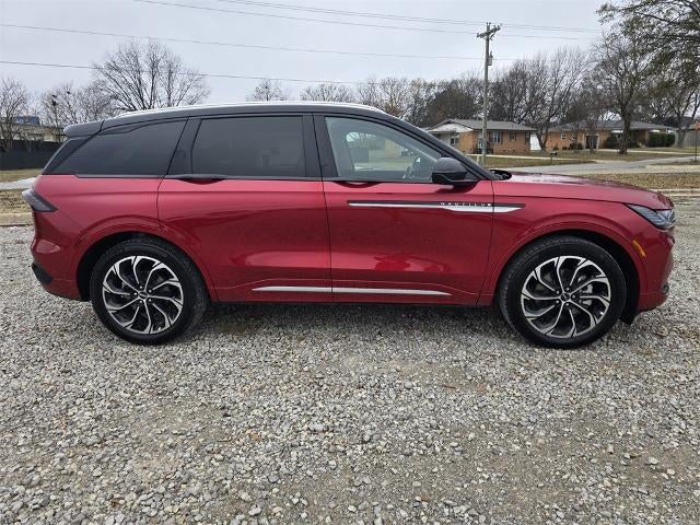 2024 Lincoln Nautilus Reserve