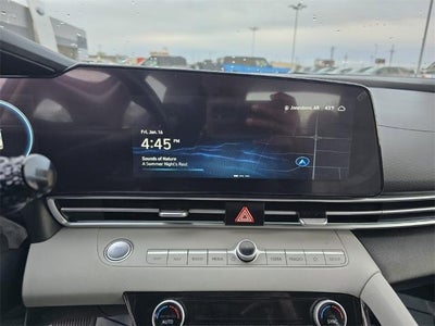 2024 Hyundai Elantra Limited