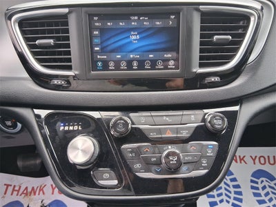 2020 Chrysler Pacifica Touring